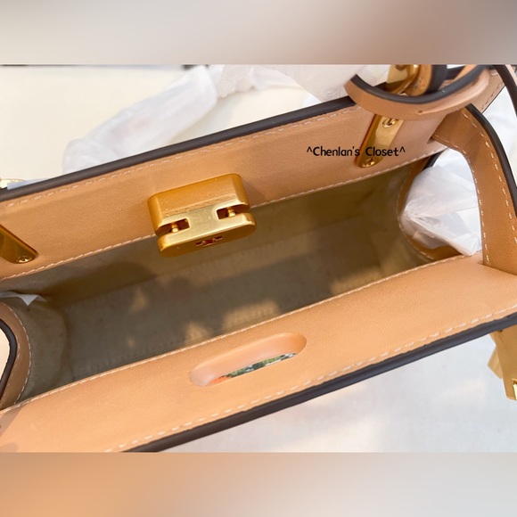 🔥NeW! Tory Burch Lee Radziwill Needlepoint Petite Bag - Picture 11 of 15